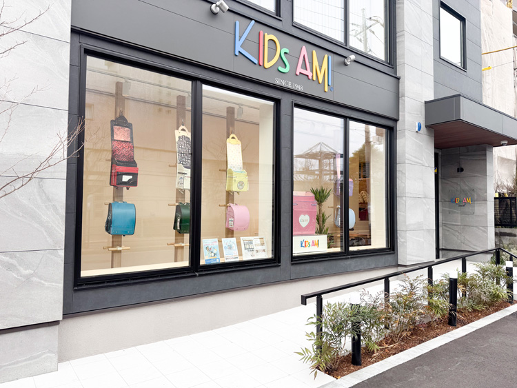 フラッグシップショールームの写真(2)